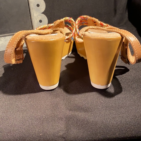 Reba Platform Wedge Sandals Size 10 - Picture 7 of 8